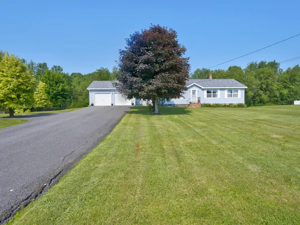 2035 Glenwood Avenue, Hermon, ME 04401