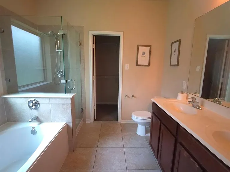 20703 Winghaven Dr — Photo 19