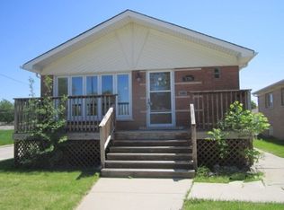 5701 W 57th Pl, Chicago, IL 60638