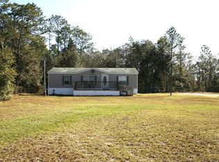 2711 SE State Road 121, Morriston, FL 32668