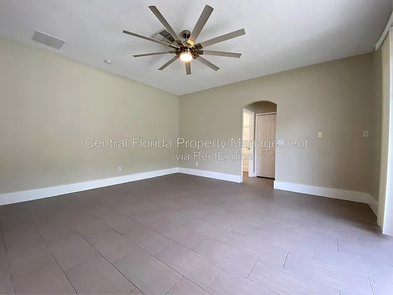 4115 Andover Cay Blvd — Photo 6