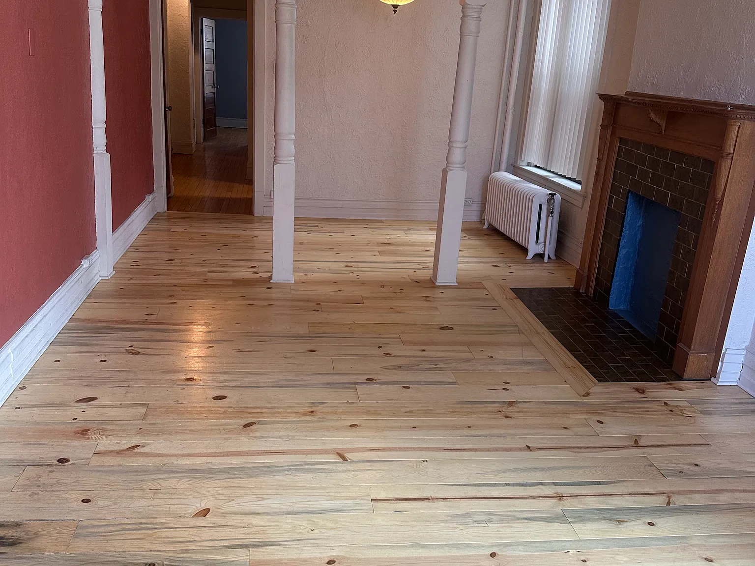 1439 Detroit Street — Photo 2