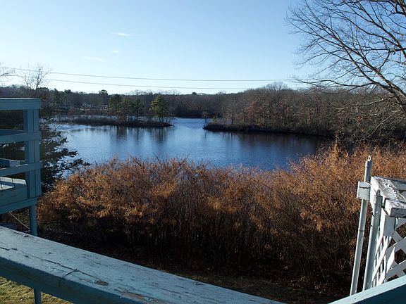 3rd image of 78 Edgewater Dr #3