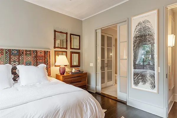 Sold by Corcoran | media 23