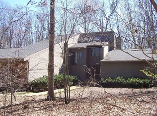 235 Woodland Pl, Lyndhurst, VA 22952