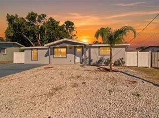 7213 Country Club Dr, Hudson, FL 34667