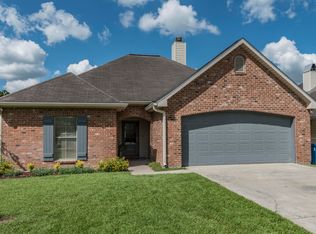 109 Saint Fabian Dr, Lafayette, LA 70520