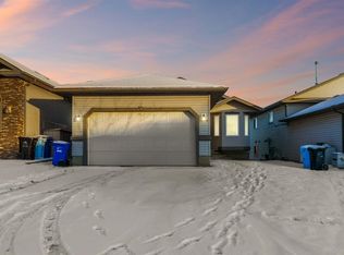 104 W Philpott Bay, Wood Buffalo, AB T9K 2T8