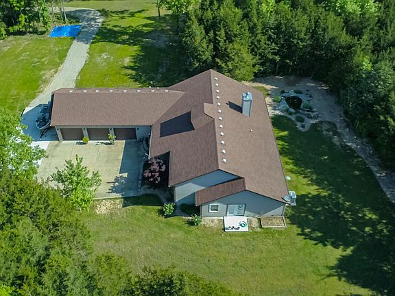 2nd image of 78 Deer Creek Run Ln