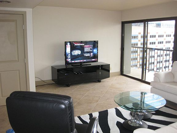 50" HDTV, cable included