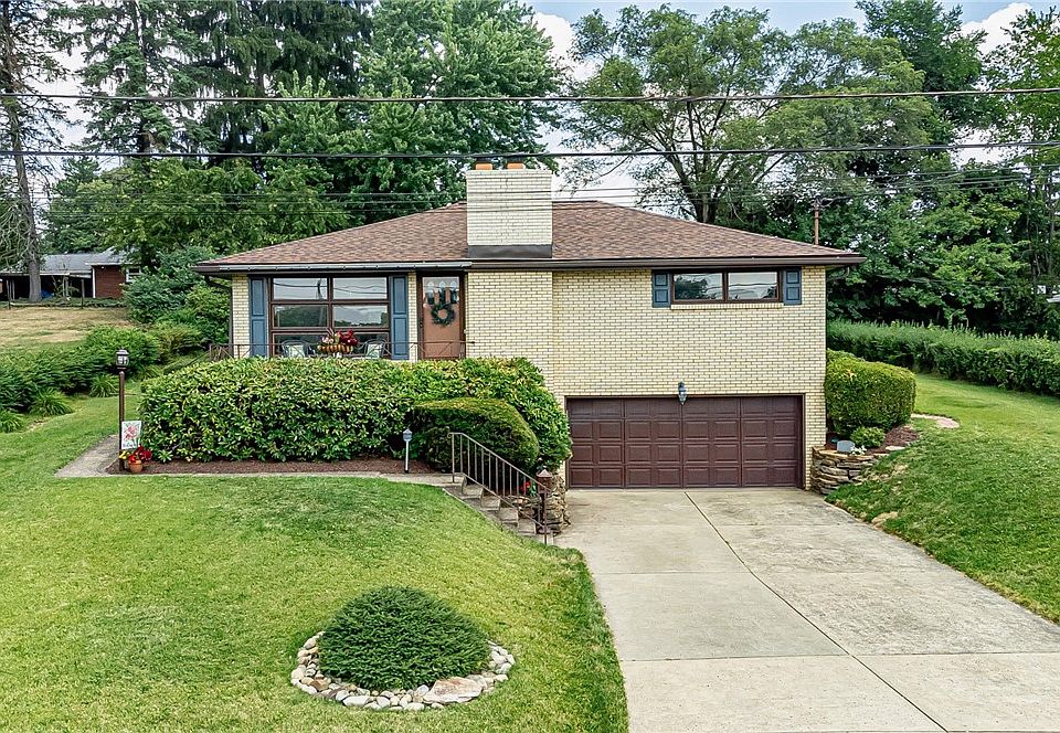 1st image of 1301 Hillsdale Dr