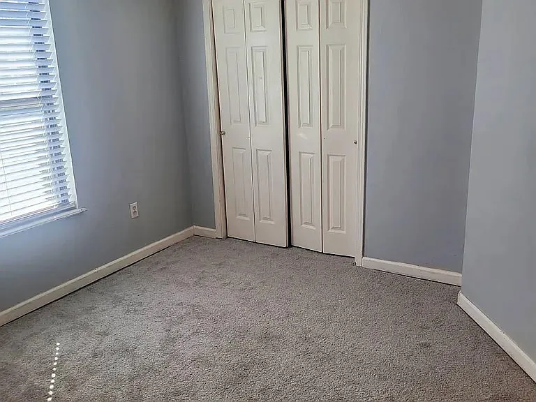 808 N Janeway Ave — Photo 3