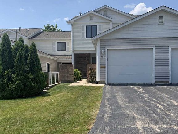 2nd image of 733 Shoreline Cir