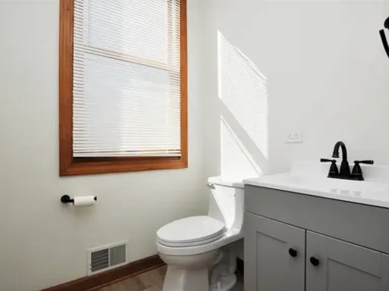 6815 N Lowell Ave — Photo 21