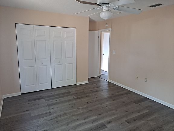 5th image of 206 Jackson Ave #206