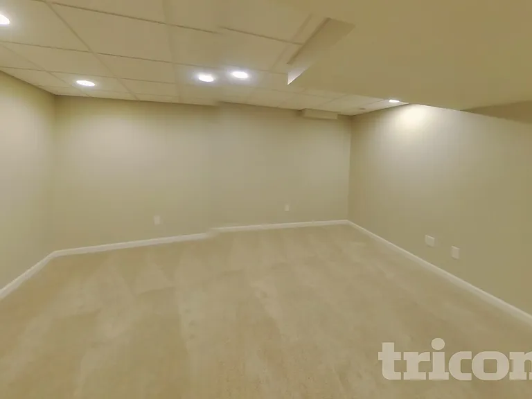 1502 Rosewood Terrace Dr — Photo 16