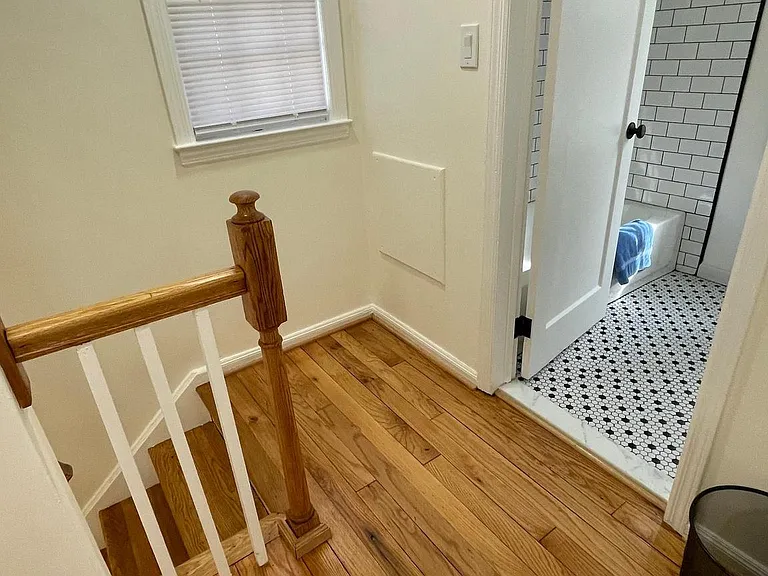 2924 Marshall St — Photo 31