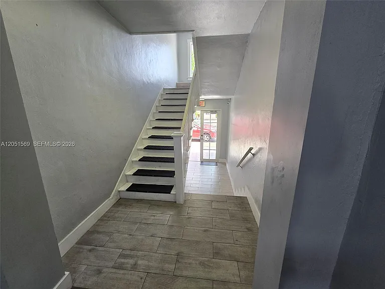 1629 SW 6th St #11 — Photo 33