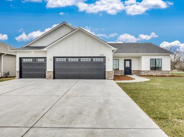 5483 Briskbay St, Maize, KS 67101