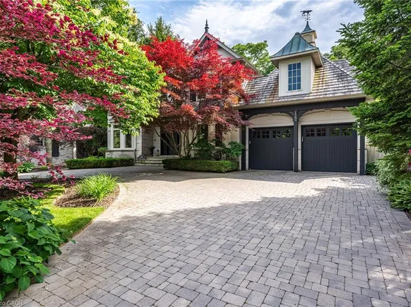 122 Lisonally Ct, Oakville, ON L6L 6P2