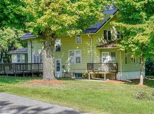 3939 Seminole Valley Rd NE, Cedar Rapids, IA 52411