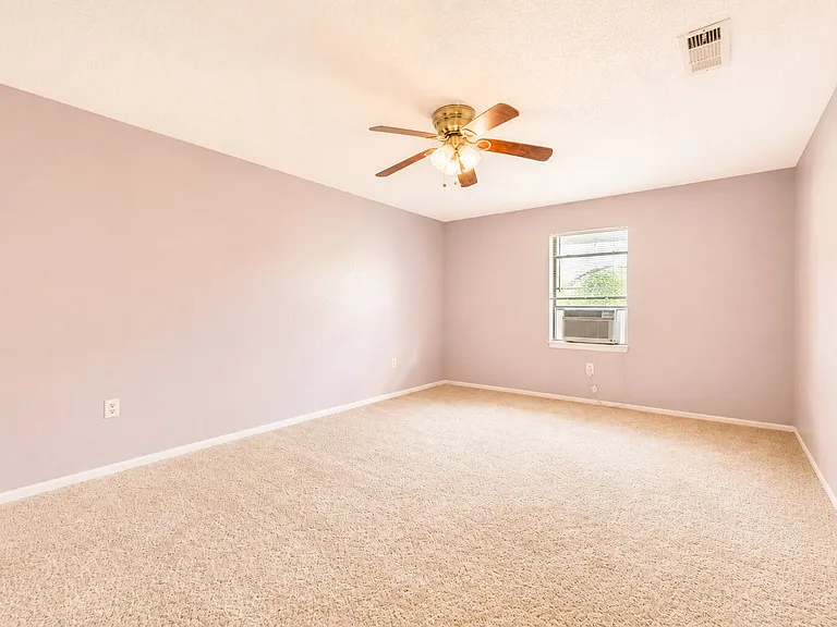 7425 US Highway 287 — Photo 11