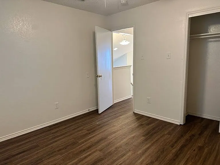 249 Stallion Dr — Photo 31