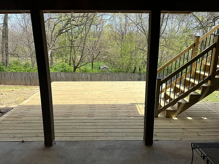 2203 Stout Dr — Photo 32