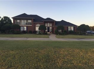 2708 Country Club Rd, Ennis, TX 75119