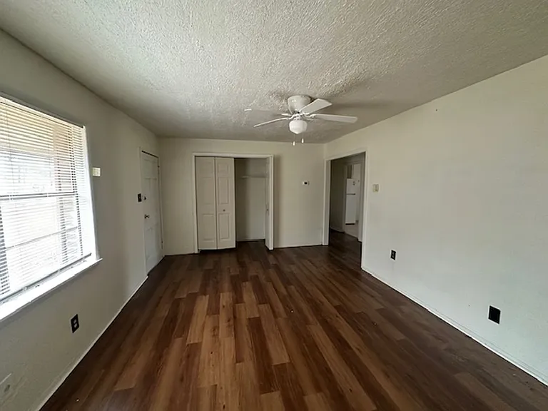 416 Saint James Church Loop — Photo 5