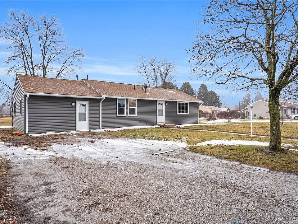 724 Scott Dr, Hoopeston, IL 60942 Zillow