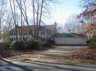 55 Downing St, East Greenwich, RI 02818