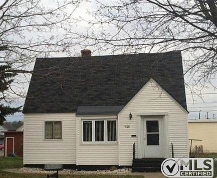 1st image of 808 W Genesee St
