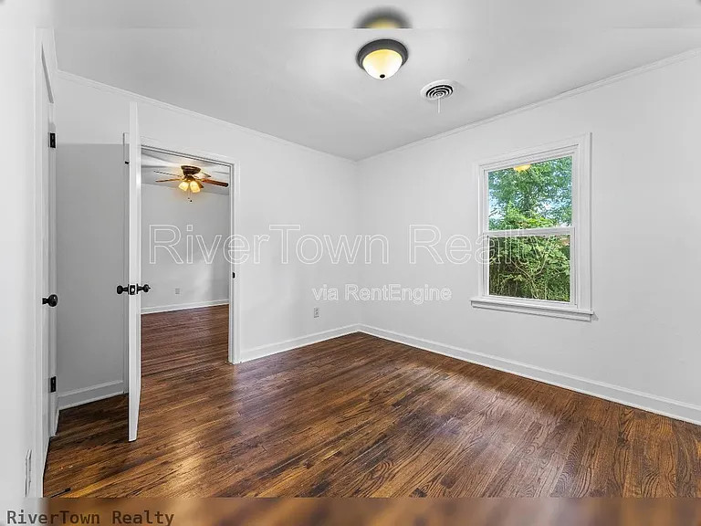 810 Indian Dr — Photo 10