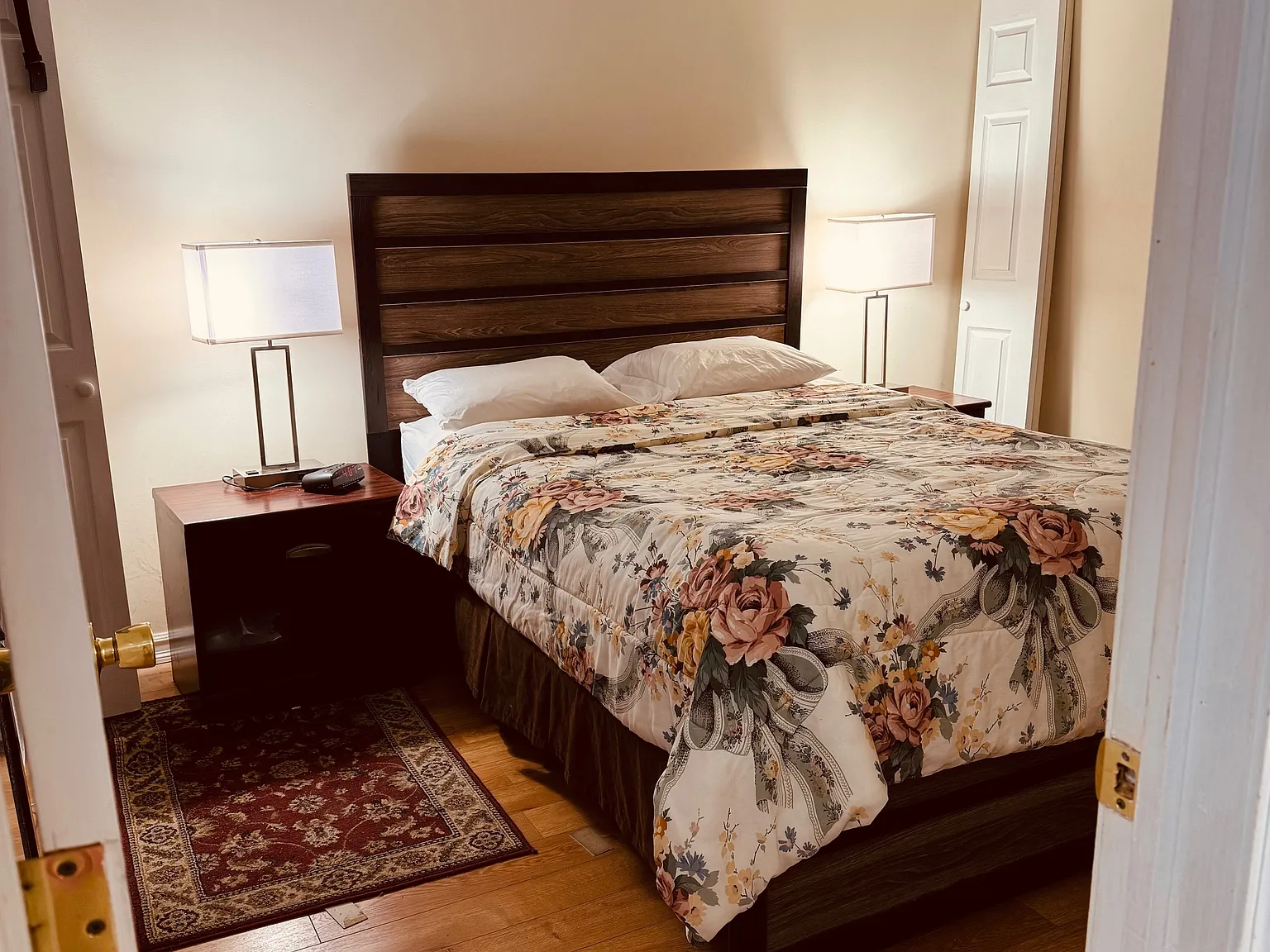 2 bed, 1000 sqft, $1,450 — Photo 4