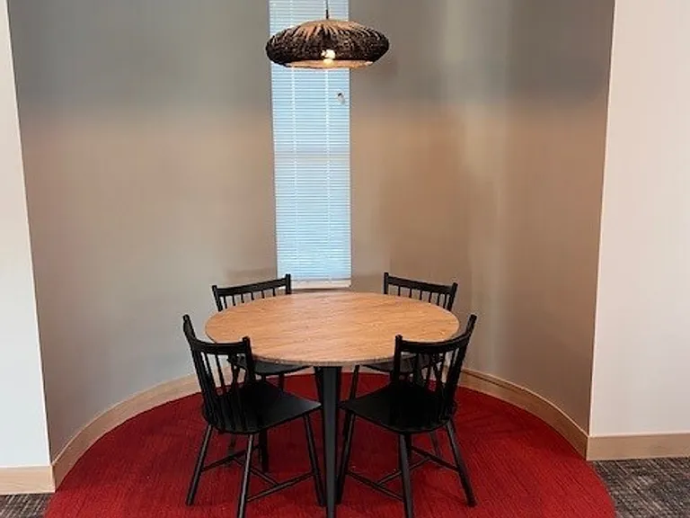 Homestead Luxury Apartments — Photo 6
