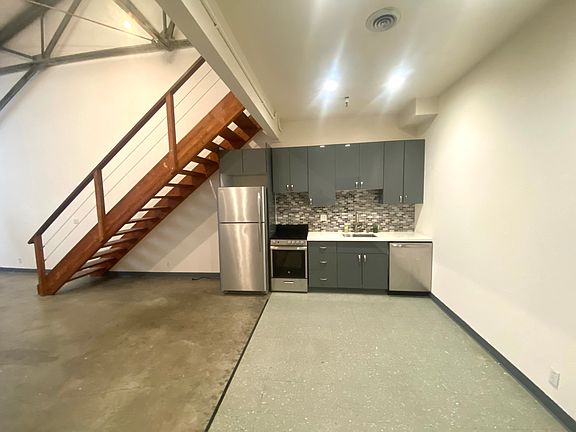 2nd image of 801 Minnesota St Suite 18