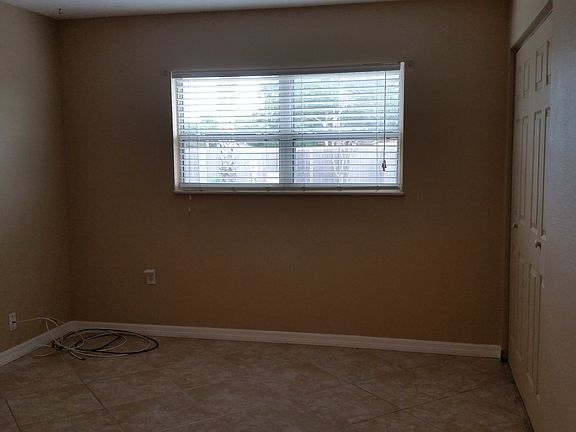 3rd image of 1000 Lake Of The Woods Blvd #106A