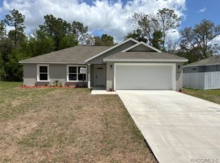 8949 N Cortlandt Dr, Citrus Springs, FL 34434