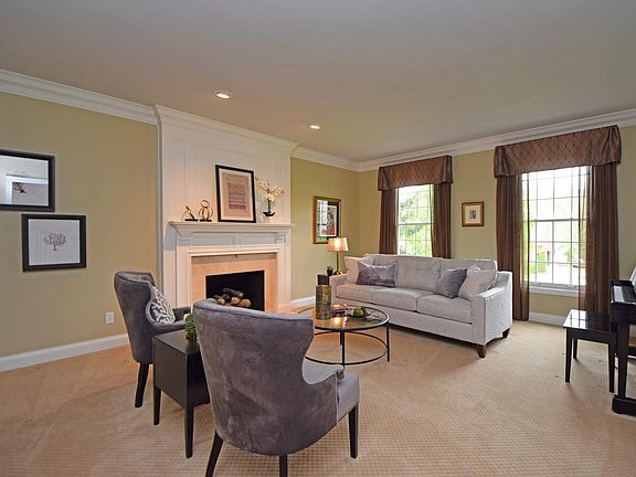 4th image of 3635 Carpenters Green Ln