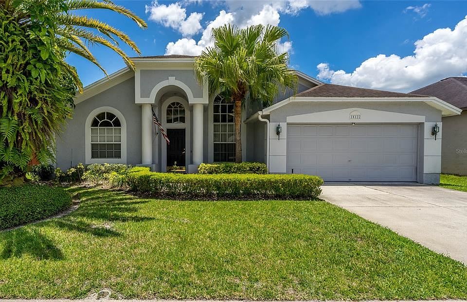 1st image of 18122 Palm Breeze Dr