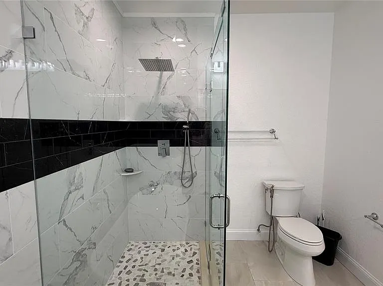 16303 Enclave Village Dr #103 — Photo 26
