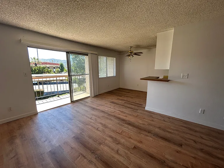 2300 S Hacienda Blvd #B7 — Photo 4