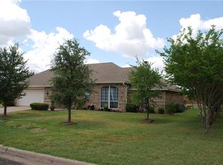 207 Cloverdale St, Hillsboro, TX 76645