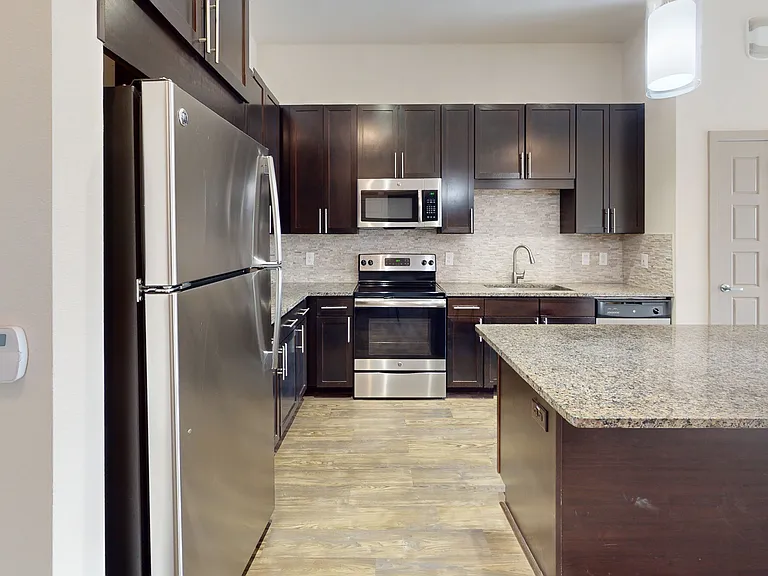 The Flats at Palisades — Photo 128
