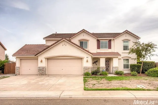 4513 Rosecliff Cir photo 1