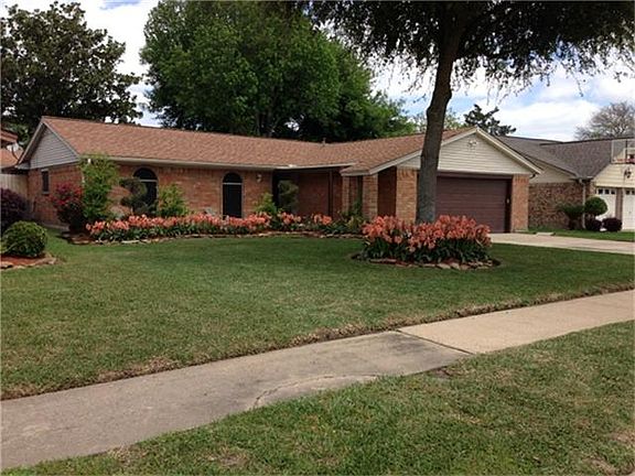 2nd image of 501 Temperance Ln