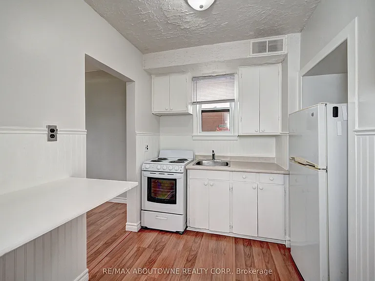 1230 Queens Blvd #0 — Photo 5