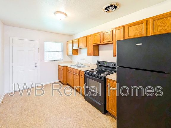 2nd image of 5432 Alpha Ave