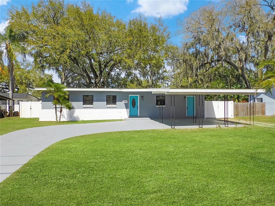 1st image of 1131 Largo Dr